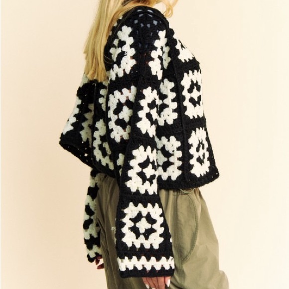 Crochet Open Front Cardigan - Picture 4 of 5